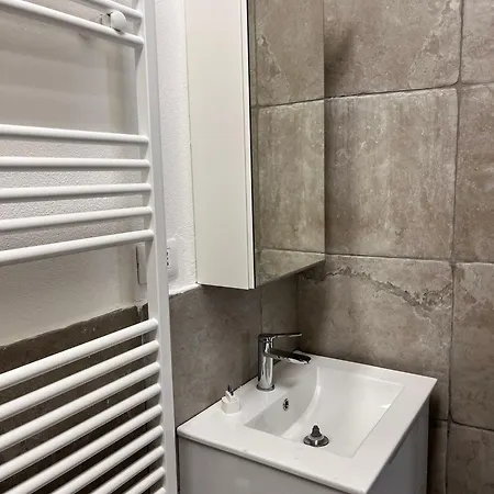 Free Parking - La Corte House 1 Apartment Castel Di Sangro