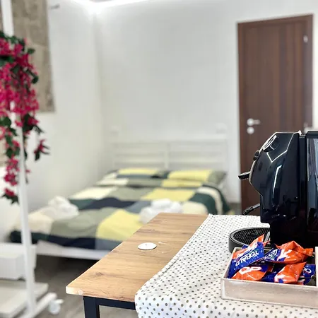 Free Parking - La Corte House 1 *