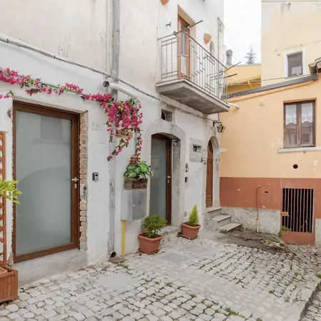 Free Parking - La Corte House 53 شقة كاستل دي سانجرو