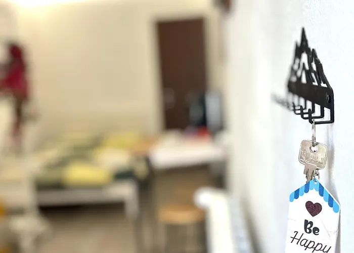 Free Parking - La Corte House 53